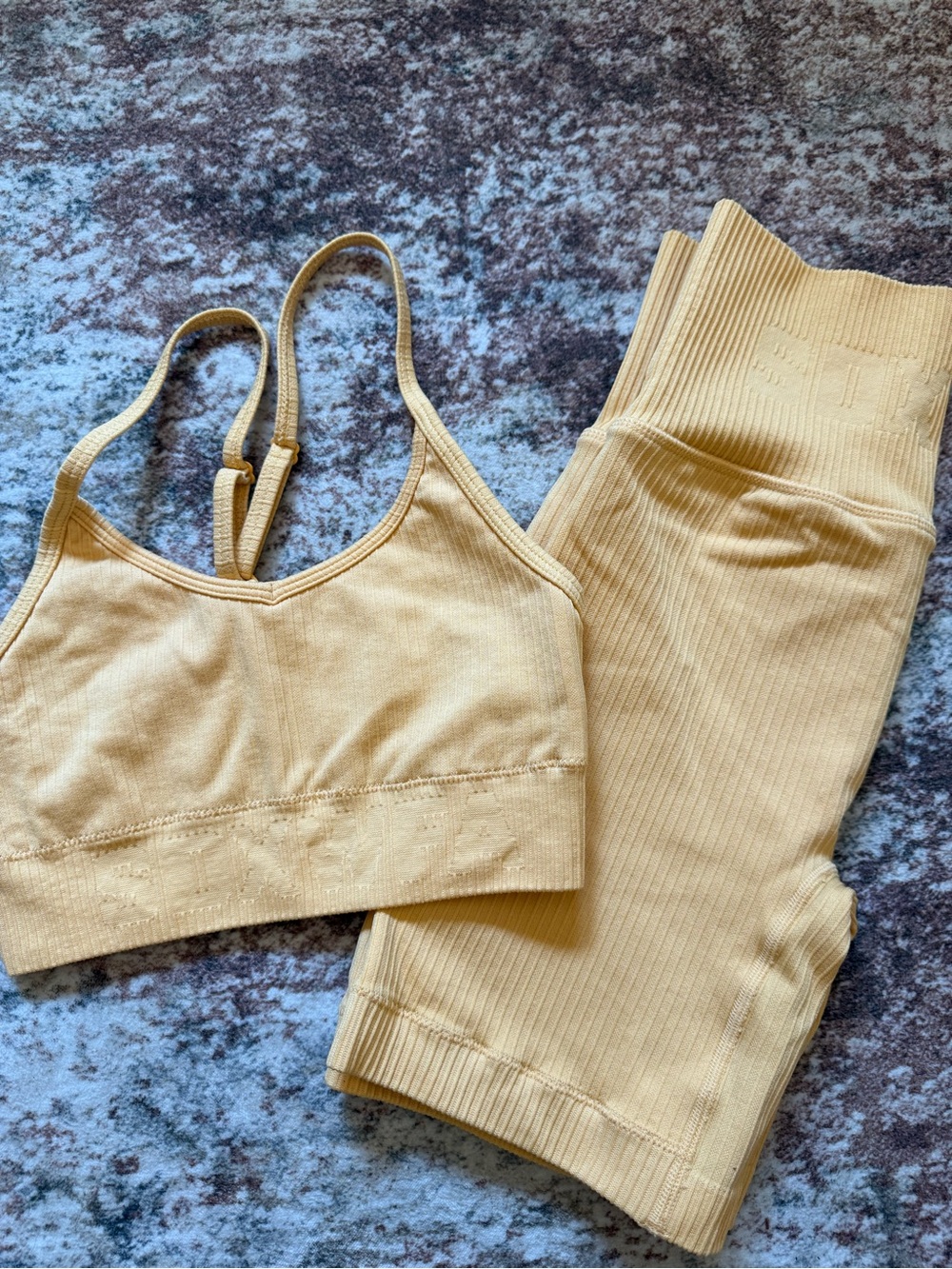 XS - White Fox Boutique Ribbed Two-Piece Active Set in Mustard